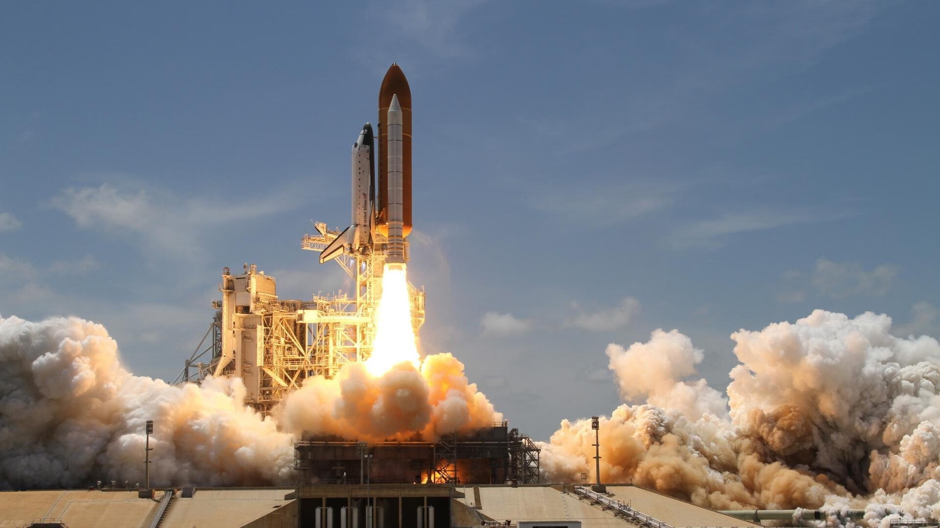 世俱杯网址-圣吉卢瓦联队主教练波科尼奥利带领球队重返巅峰。