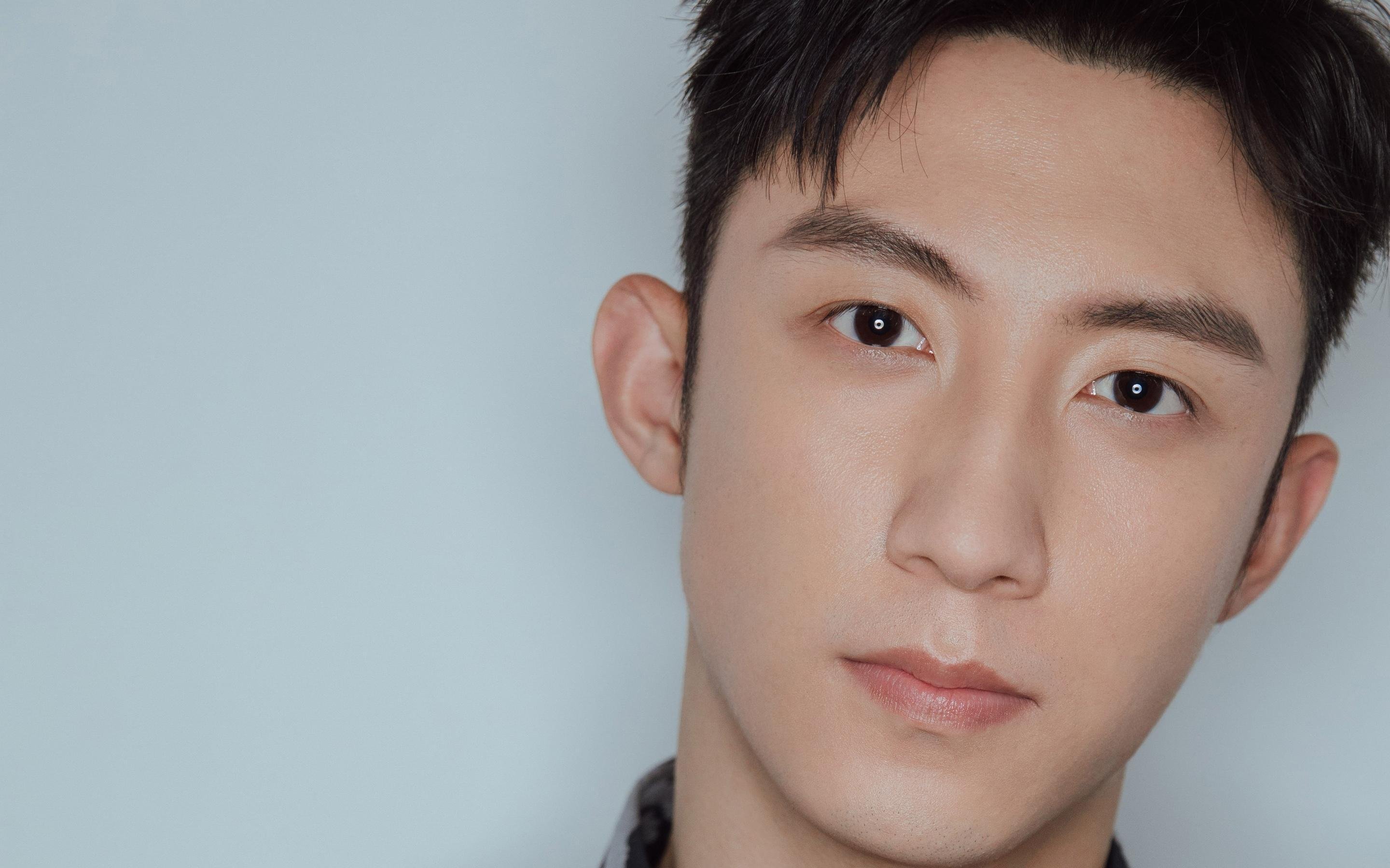 足球世界俱乐部杯直播-塞尔赫斯特主场爆冷击败对手，提升联赛排名，赫塞尔本