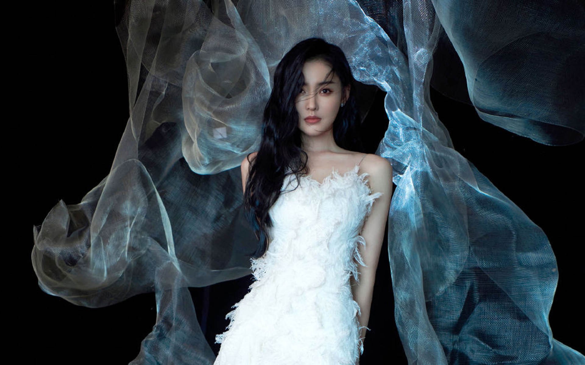 世俱杯官方-控场与爆发谁更适合现代控卫角色，控场技能