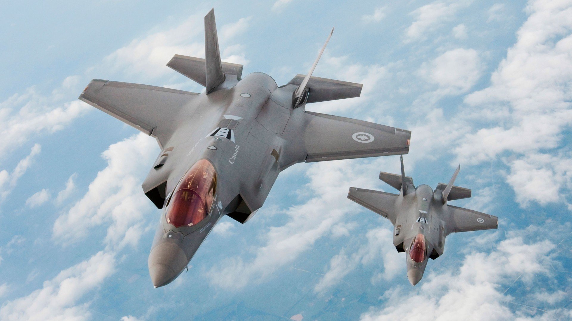 世俱杯足球赛事在线直播-世界杯最燃集锦：激烈拼搏瞬间集萃，世界杯精彩集锦视频