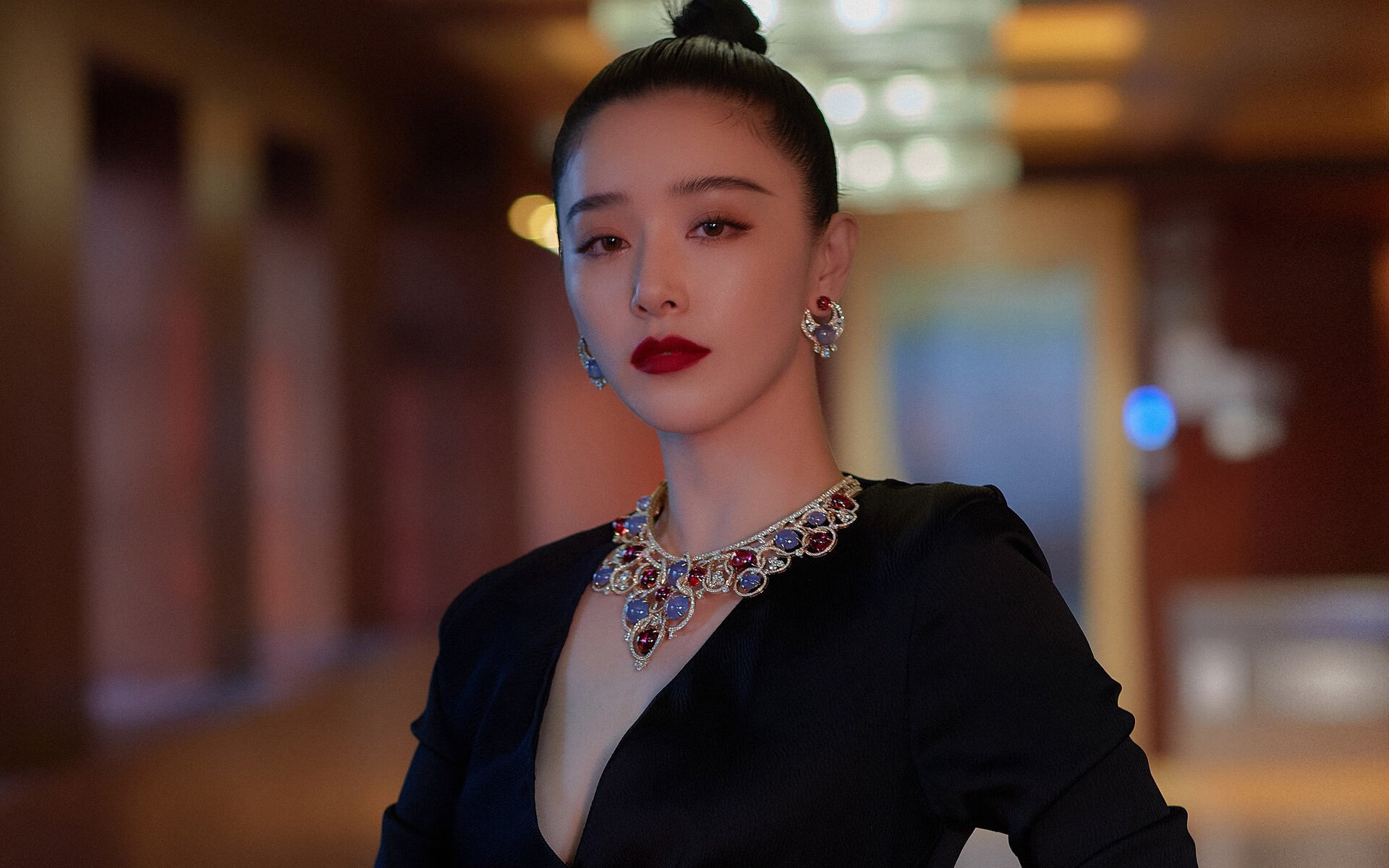 世界俱乐部杯在线观看-德克斯冲刺阶段技压群雄夺得佳绩，德克斯鞋子